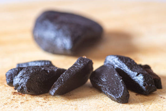 BLACK GARLIC CLOVES image 0